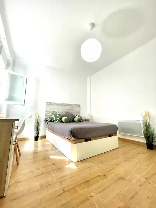 Apartamento Atico Con Terraza En El Centro De Tarragona 0*,  España