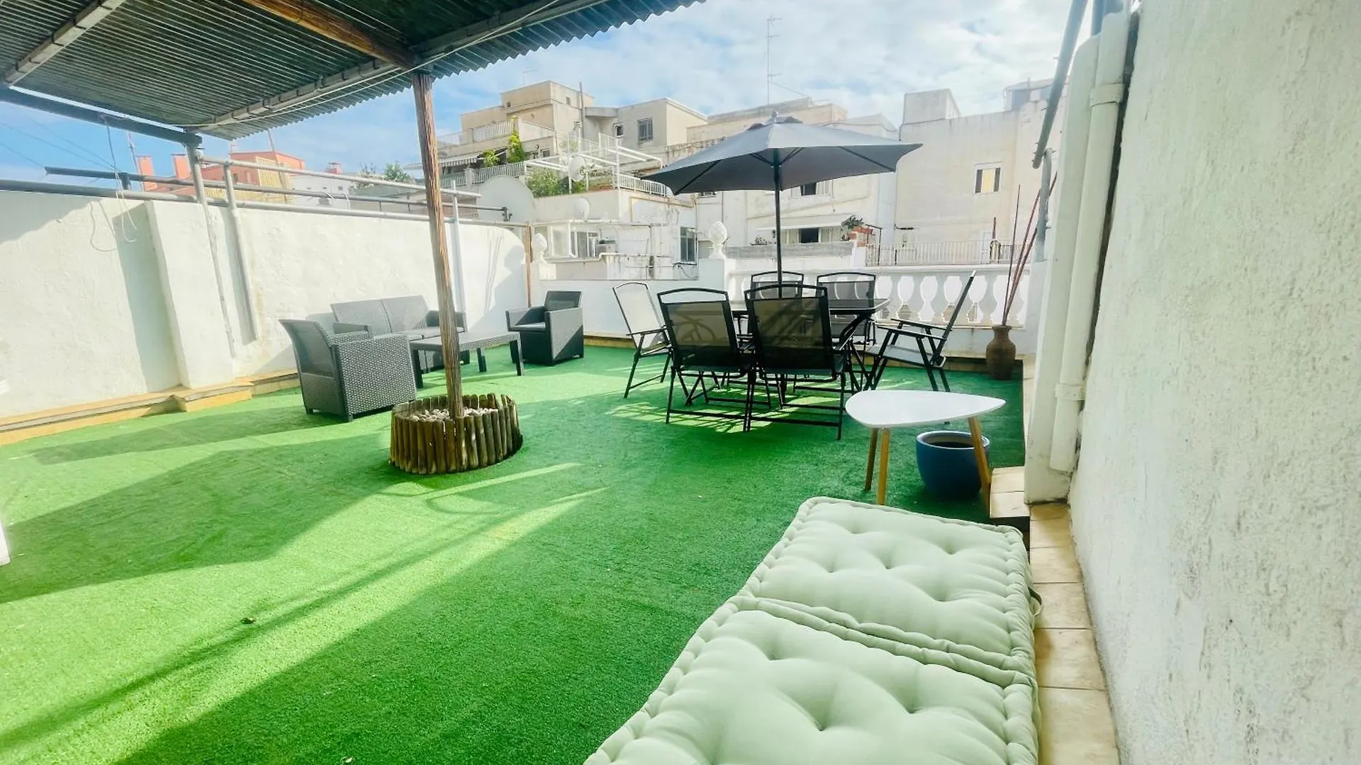 Apartamento Atico Con Terraza En El Centro De Tarragona 0*,  España