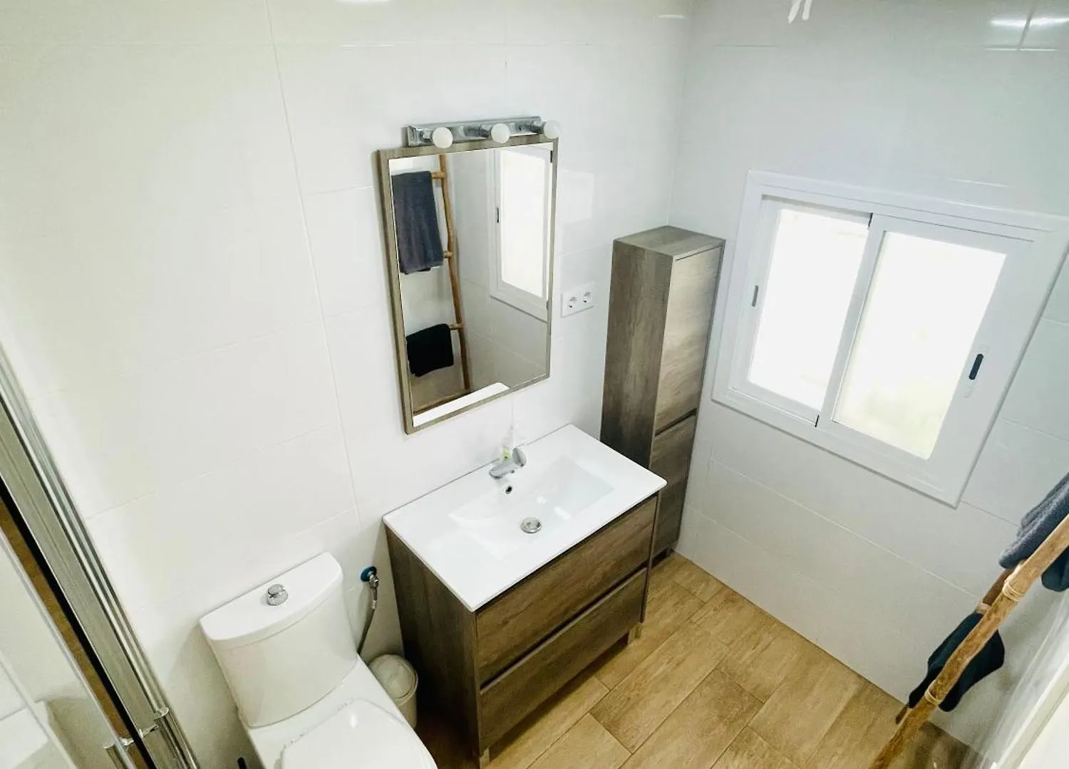 Apartamento Atico Con Terraza En El Centro De Tarragona España