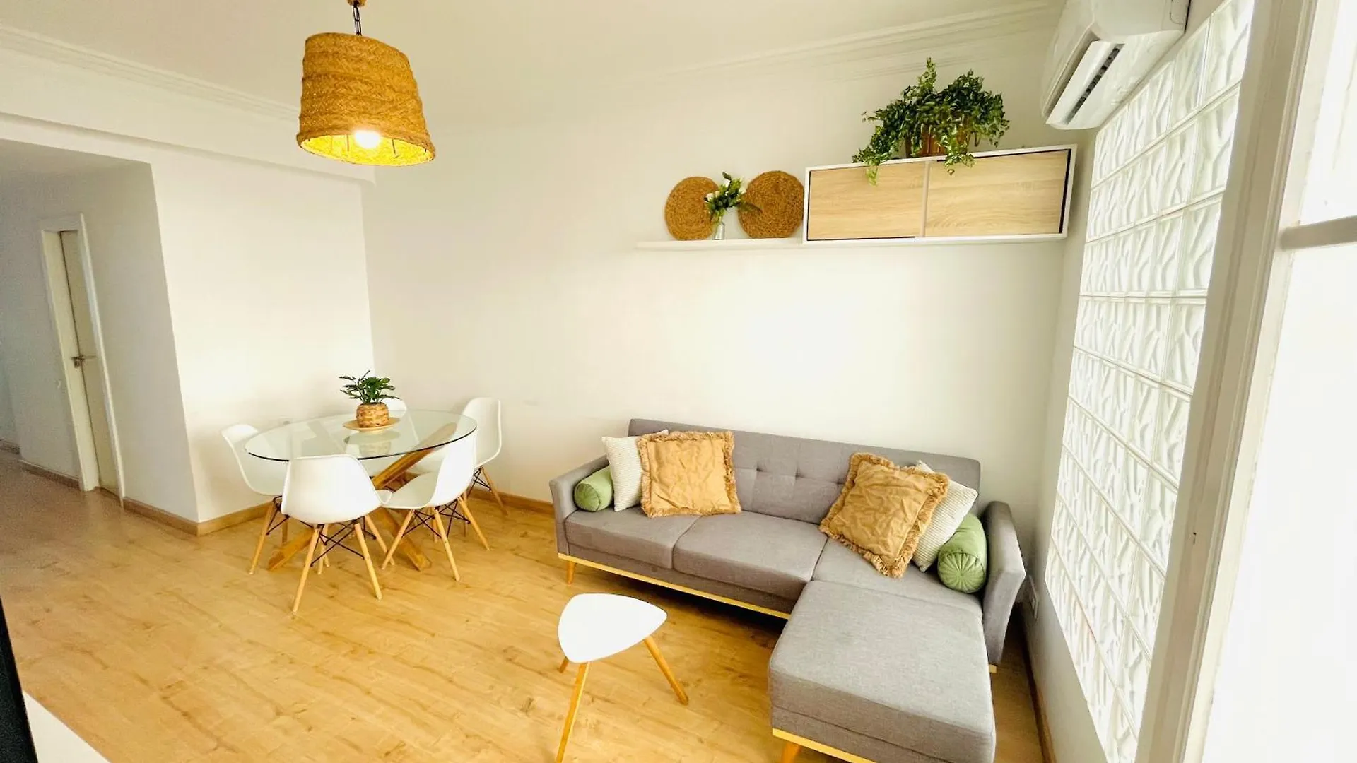 Apartamento Atico Con Terraza En El Centro De Tarragona