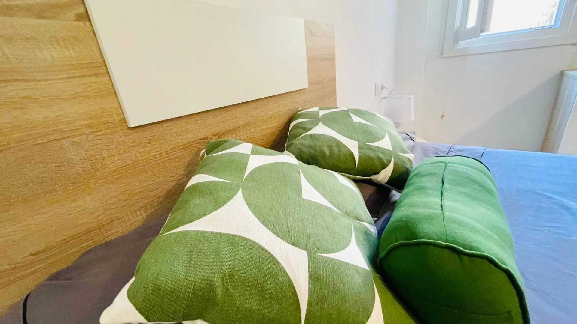 Apartamento Atico Con Terraza En El Centro De Tarragona
