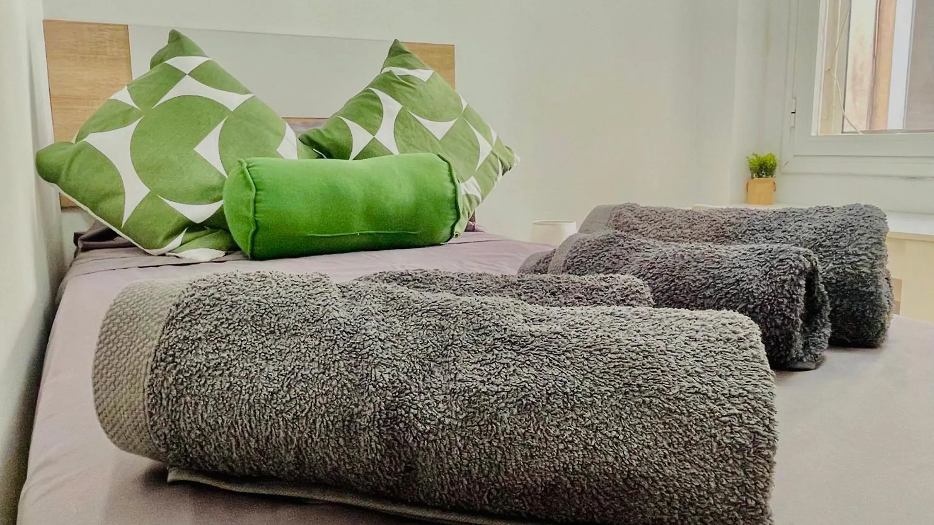 Apartamento Atico Con Terraza En El Centro De Tarragona